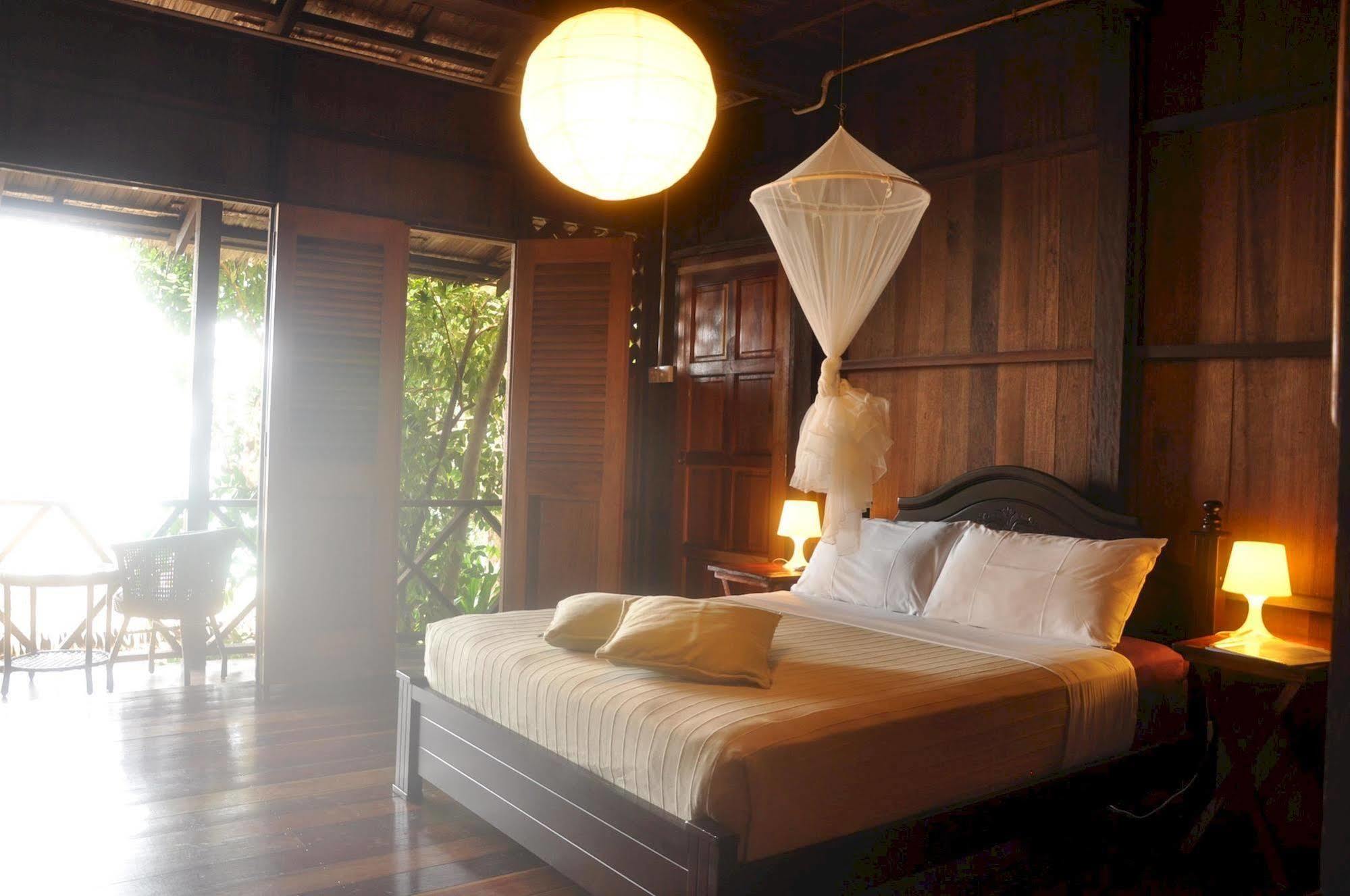 Bagus Place Retreat Kampong Mukut Exterior foto